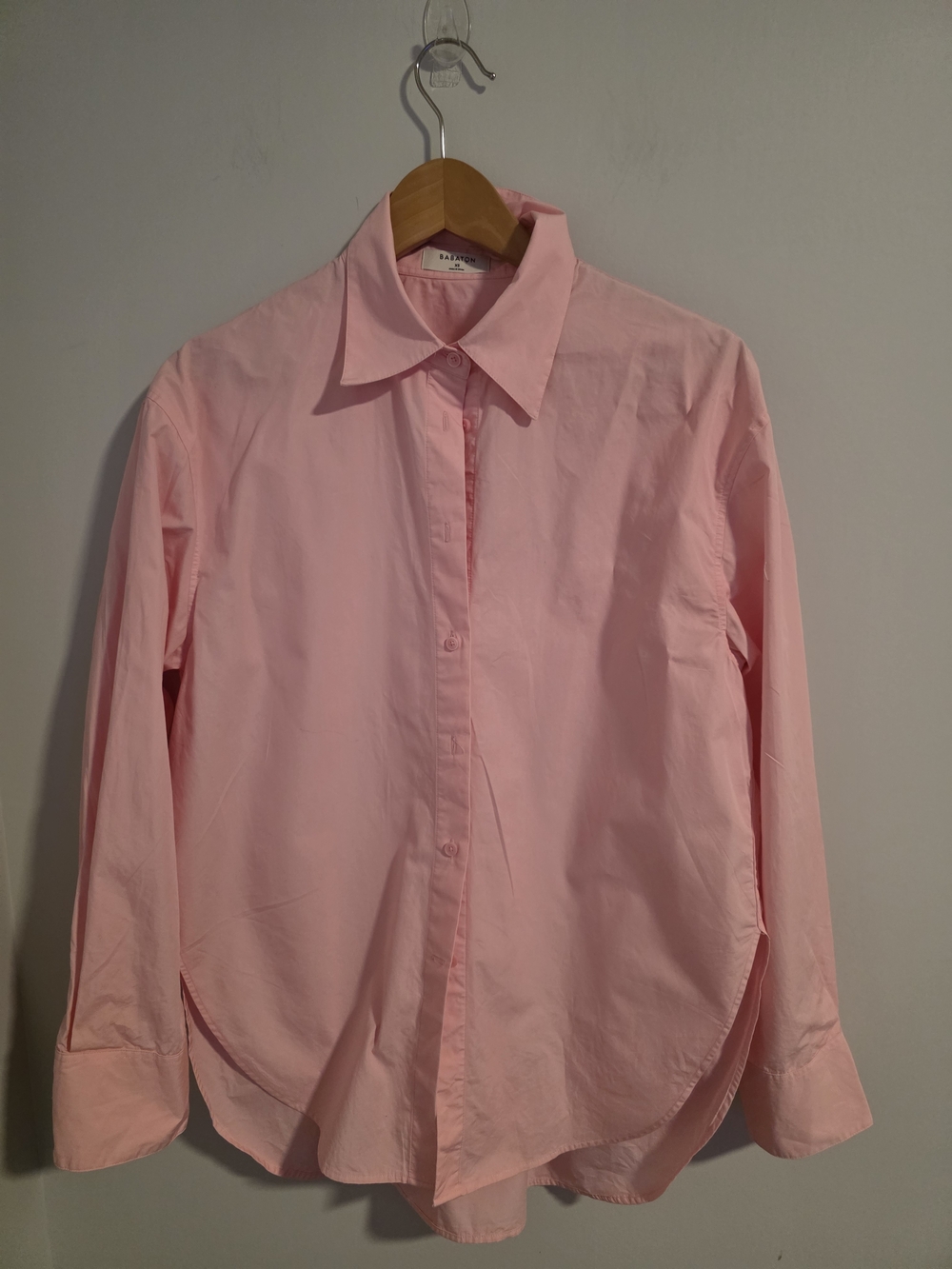 Babaton Light Pink Button-Up Shirt XS Classic Minimalist Blouse - Picture 2 of 9